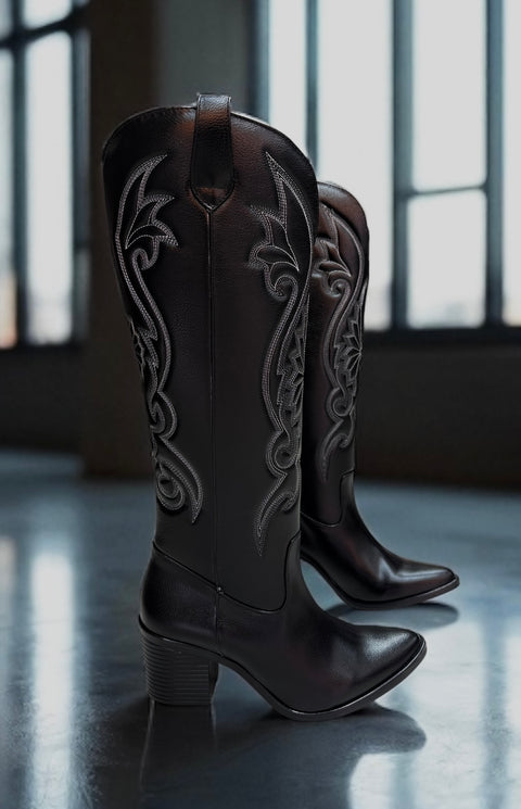 Dutton Black Boots