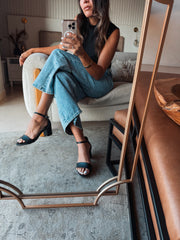 New Kicker Ancle Black Heels