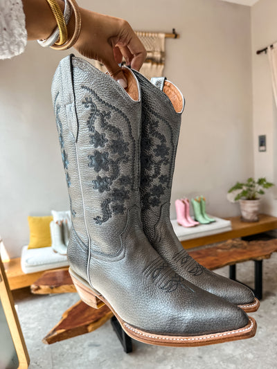 Texas Boots de Piel Plata Menta bordado en Flores