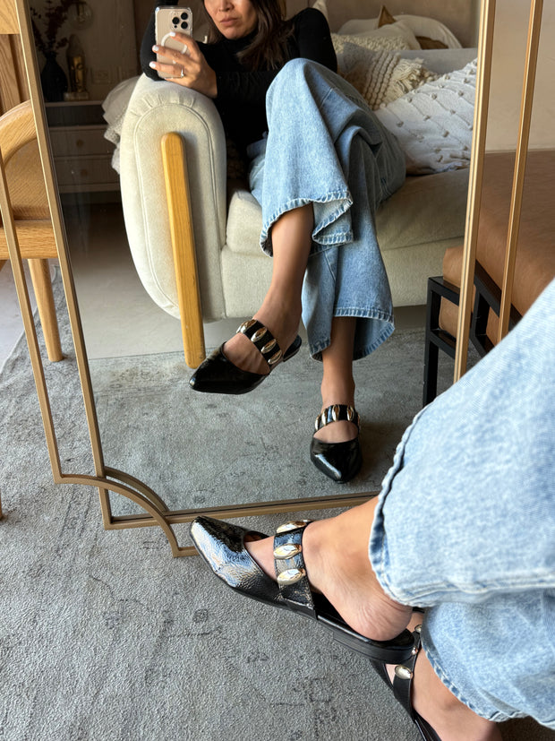 Dakota Black Charol Mules
