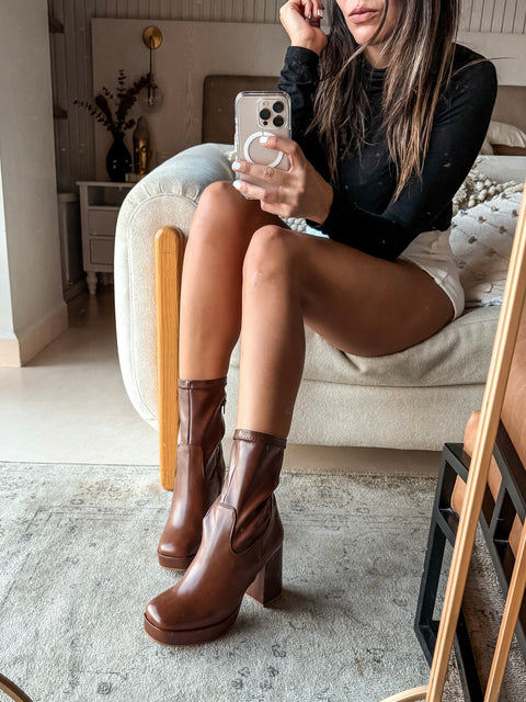 Sedona Short Lisa Moka Boots