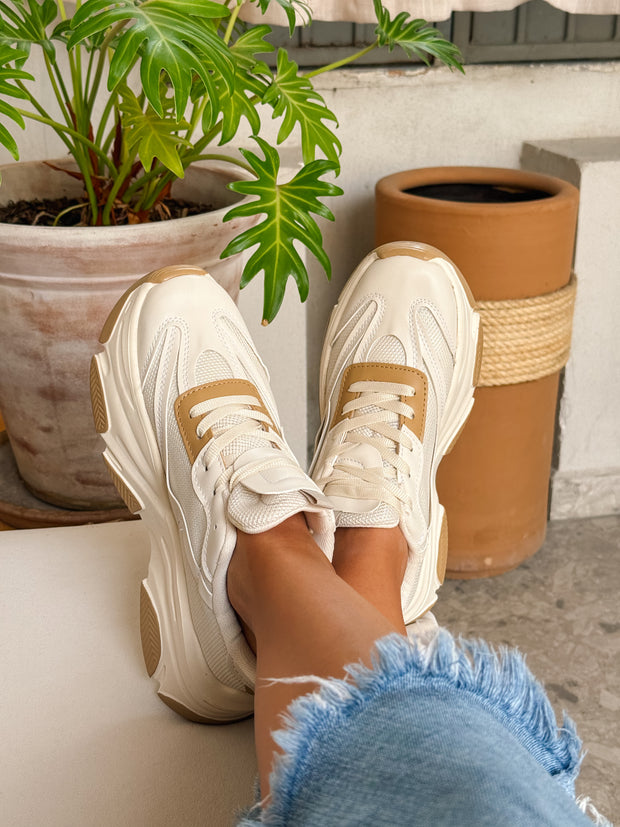 New York Sneakers Ivory detalles Camel