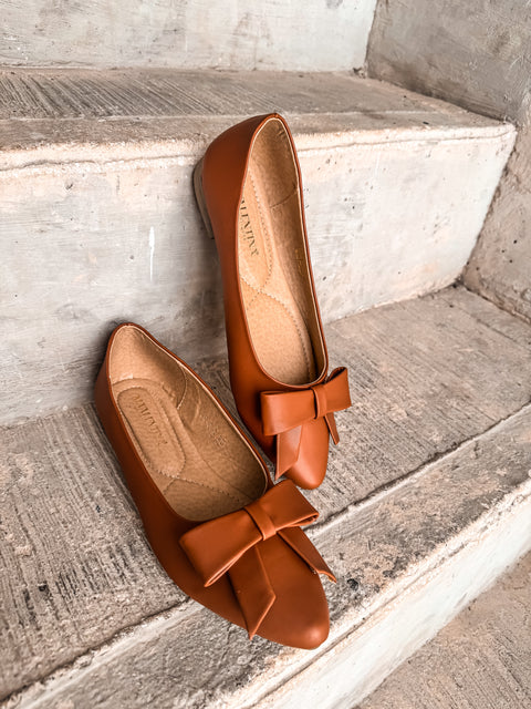 Paris Simple Knot Brown Flats