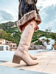 Trendy Longhorn Sand Boots