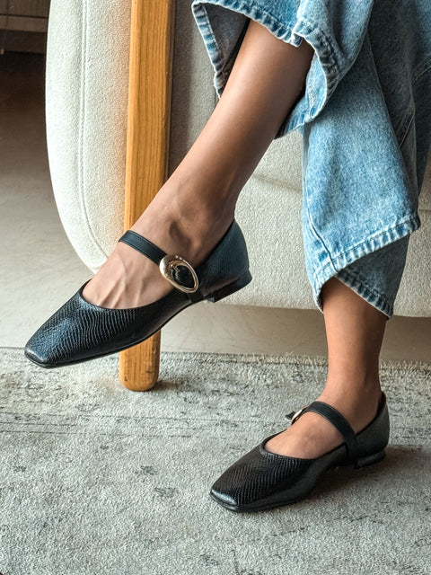Grace flats Black Snake