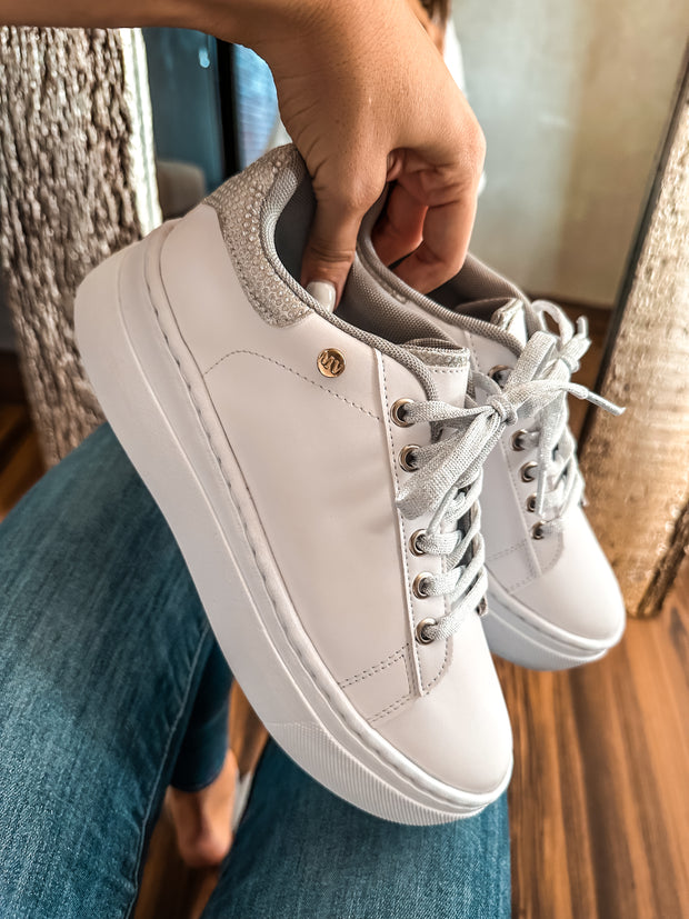 New York Shiny Laces Silver Sneakers