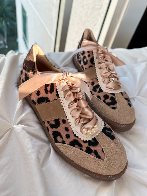 Leopard Charms Nude Sneakers