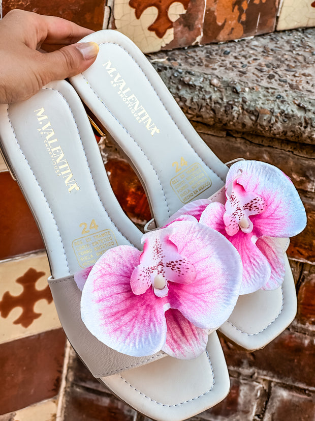 Hawaii White & Rose Sandals
