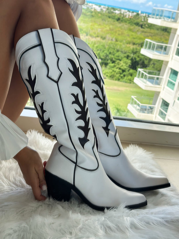Deer Boots Blanco & Negro