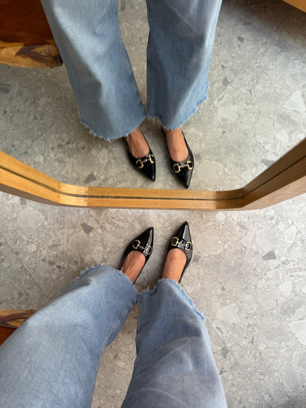 Slingback Flats Negro Charol Hebilla dorada Grande