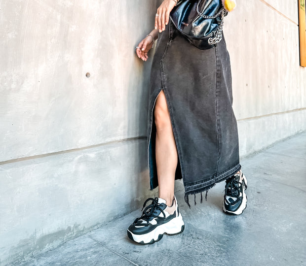 Manhattan Latte & Black Sneakers