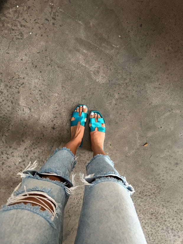 Hera Soft Metallic Blue Sandals