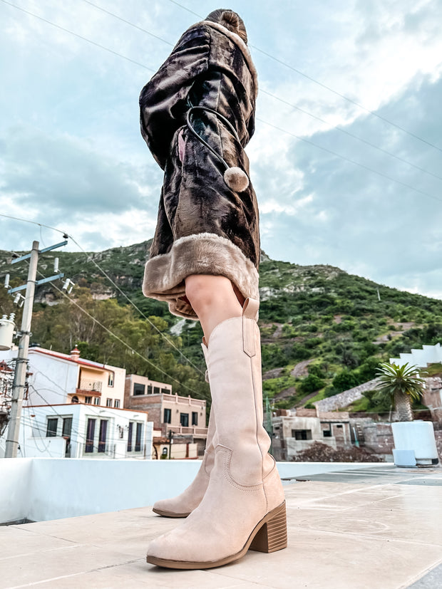 Trendy Longhorn Sand Boots