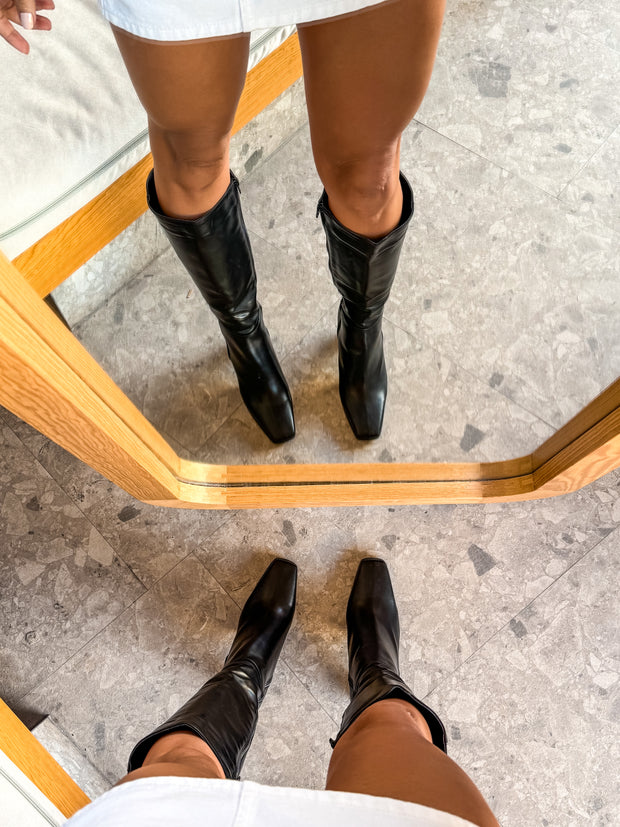 Laguna Black Boots