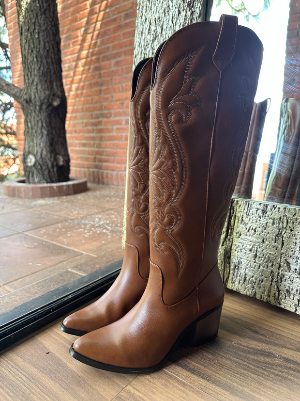 Dutton Camel Boots