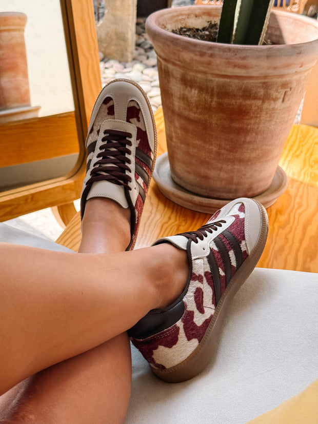 Burgundy Cow Sneakers Sporty