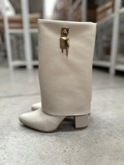 Valle Padlock Boots White