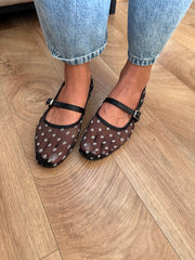 Black Dots Flats