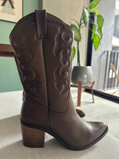 Montana Chocolate Boots