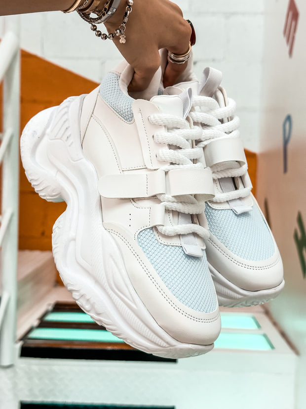 Chunky Thompson Blue Sneakers