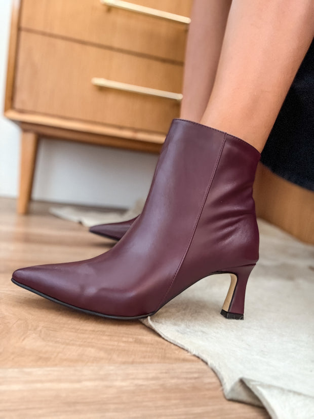 Allie Boots Burgundy