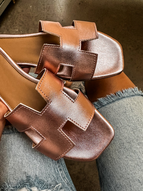Hera Soft Metallic Pink Sandals