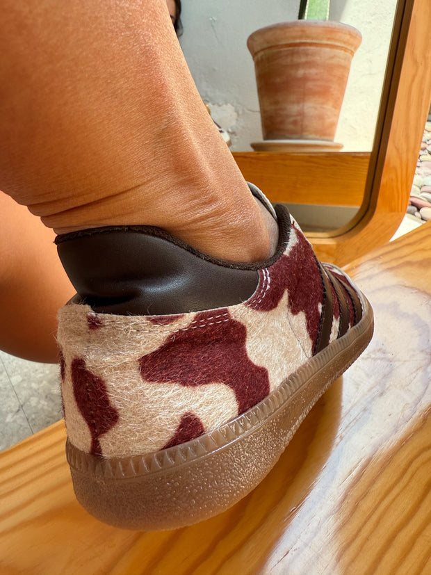 Burgundy Cow Sneakers Sporty