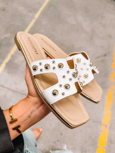 Hera Crown Pearl White Sandals