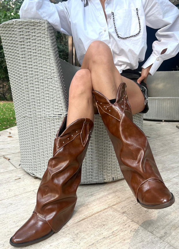 Arizona Brown studs Boots