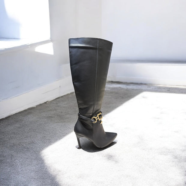 Iris Punta Black Boots