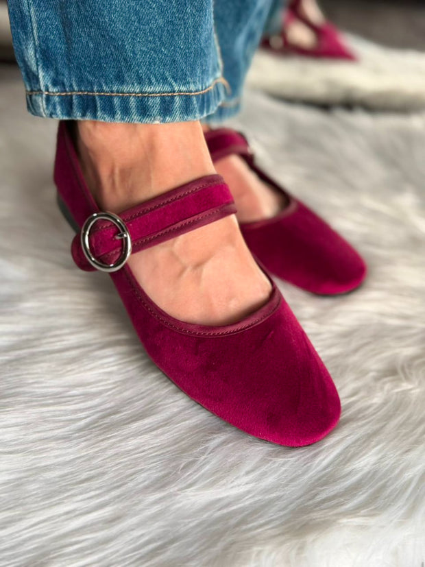 Baltimore Strap Wine Flats