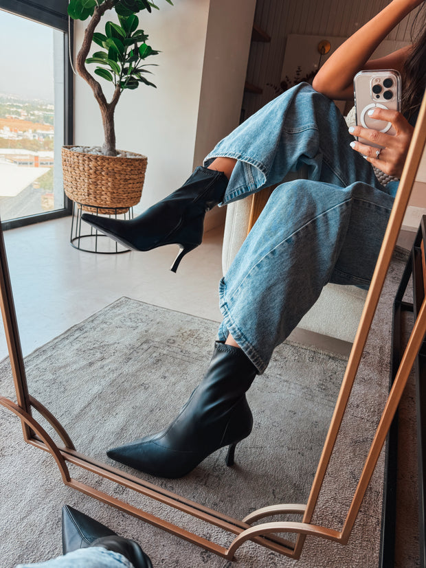 Allie Licra Black Boots