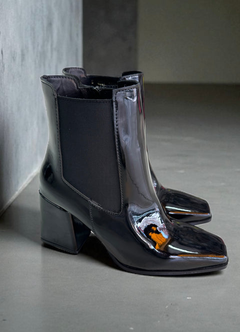 Oslo Black Boots