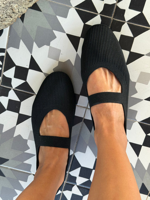 Mafalda Black Flats