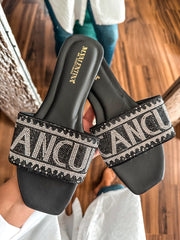 Cancún Black Sandals