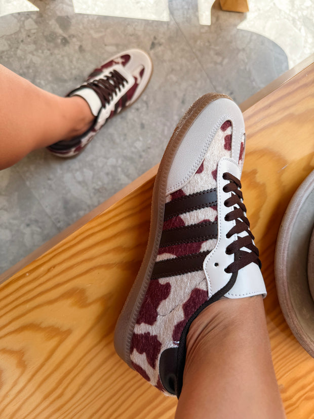 Burgundy Cow Sneakers Sporty