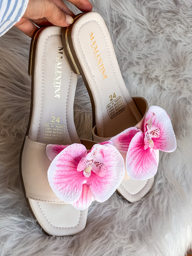 Hawaii White & Rose Sandals