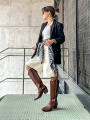 Curl Camel Boots