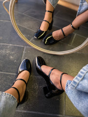 Helena Black Tacón Mini