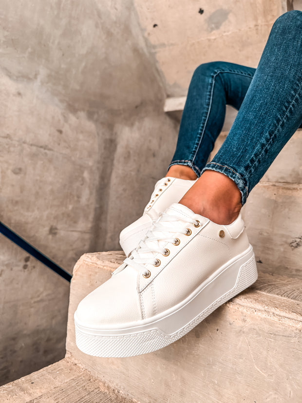 Reno White Sneakers