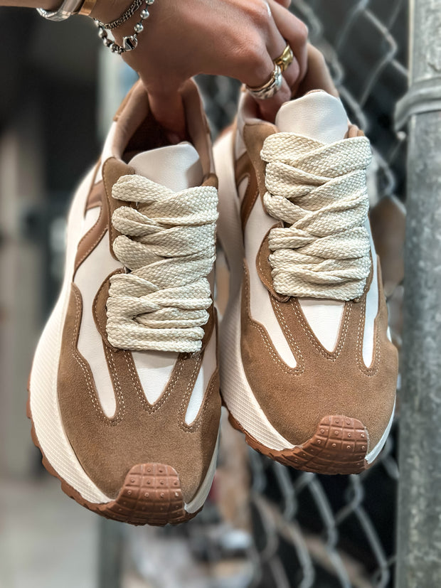 Valkiria Nude & Latte Sneakers