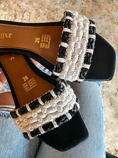 Aloha Pearl Comfy Black Sandals
