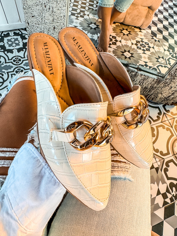 Corso Chain Latte Coco Mules