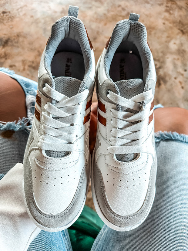 Sportif White And Brown Sneakers