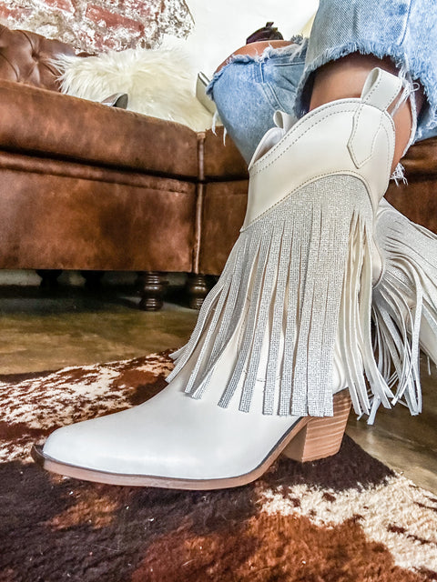 Cowgirl Shiny Latte Boots
