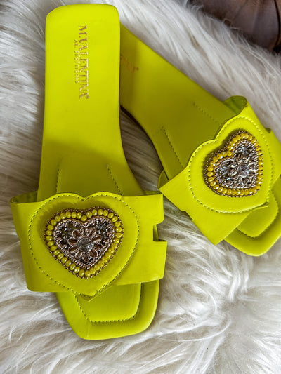 Shiny Heart Yellow Neon Sandals
