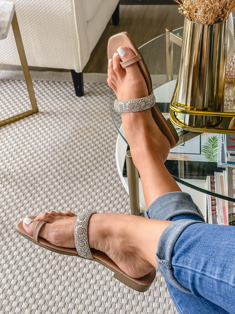 Toe Loop Shiny Nude Sandals