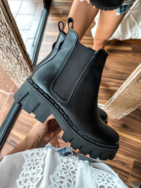 Rainfall Black Boots