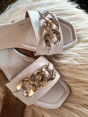 Palm Big Gold Chain White Sandals