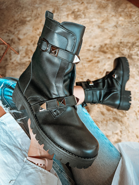 New Combat Studs Black Boots